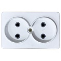 Розетка б/з, белая накладная